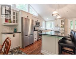 3270 COLIN STREET - 9