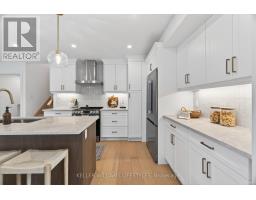572 CHURCHILL CRESCENT - 16