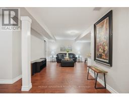 535 THORNWOOD DRIVE - 17
