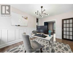 112 ESSEX STREET - 10