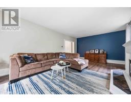 112 ESSEX STREET - 6