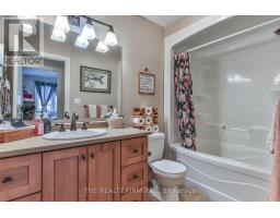 2 AMBLESIDE DRIVE - 29