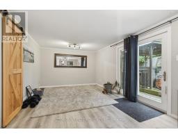 569 VISCOUNT ROAD - 16