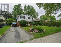 569 VISCOUNT ROAD - 2