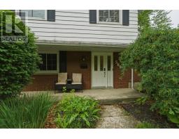 569 VISCOUNT ROAD - 4