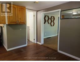 1 DUNDAS STREET - 8