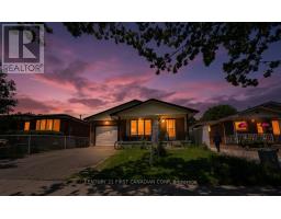 8 POPLAR CRESCENT - 2