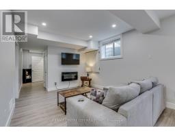 1762 DEWAR PLACE - 35