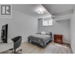 1762 DEWAR PLACE - 37