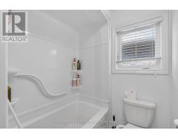 697 KILLARNEY ROAD - 25