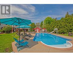 27 CHEROKEE ROAD - 40
