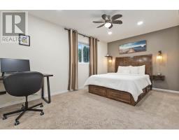 7 JUNIPER CRESCENT - 8