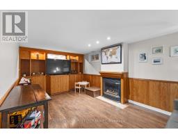 72 EMERY STREET E - 30