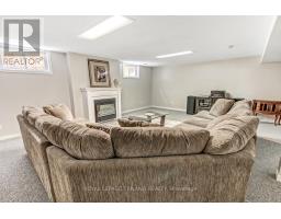 122 MANOR ROAD - 22