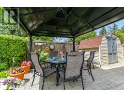 20 HINES CRESCENT - 27