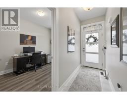 10-4 MCPHERSON COURT - 20