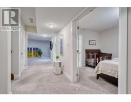 1375 DYER CRESCENT - 36