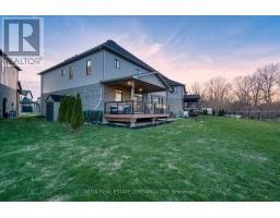 1375 DYER CRESCENT - 48