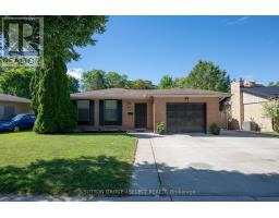 661 GRENFELL DRIVE - 1