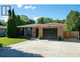 661 GRENFELL DRIVE - 3