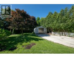661 GRENFELL DRIVE - 32