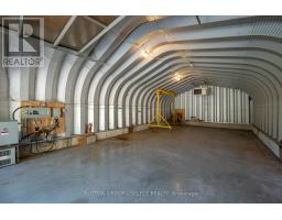 661 GRENFELL DRIVE - 38