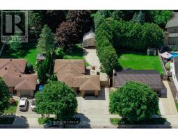 661 GRENFELL DRIVE - 4