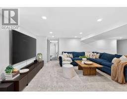 452 MERLIN STREET - 15