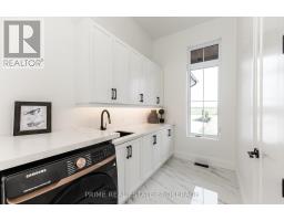 25 BLACK WALNUT DRIVE - 6