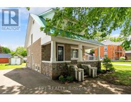 38 MAIN STREET N - 1
