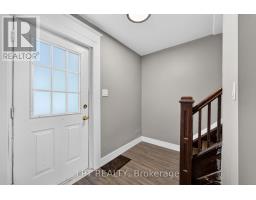 38 MAIN STREET N - 7