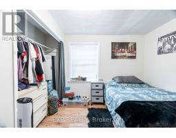 1519 HOWLAND AVENUE - 13