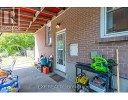 1519 HOWLAND AVENUE - 21