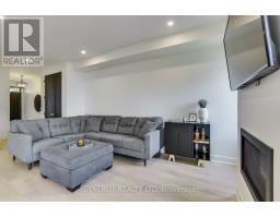943 UPPERPOINT AVENUE - 12