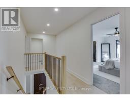 943 UPPERPOINT AVENUE - 22