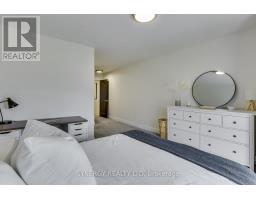 943 UPPERPOINT AVENUE - 33