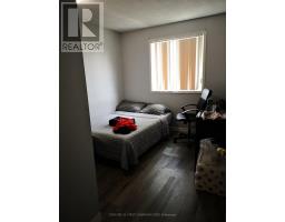 21 - 190 FLEMING DRIVE - 14