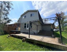 34 WOODRIDGE DRIVE - 24