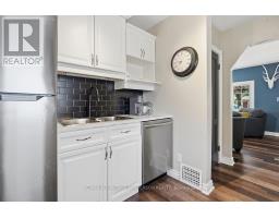 1226 WILTON AVENUE - 20