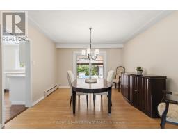 19 LINKSGATE ROAD - 10