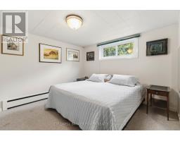 19 LINKSGATE ROAD - 33