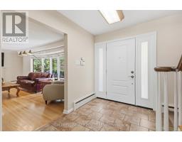19 LINKSGATE ROAD - 6