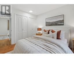 1400 STONEYBROOK CRESCENT - 17