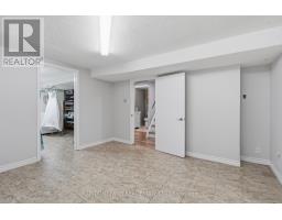 1400 STONEYBROOK CRESCENT - 28