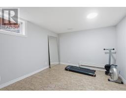 1400 STONEYBROOK CRESCENT - 30