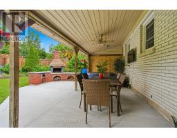 1400 STONEYBROOK CRESCENT - 36