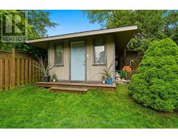 1400 STONEYBROOK CRESCENT - 42