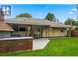 1400 STONEYBROOK CRESCENT - 46