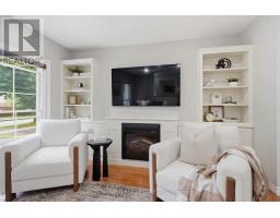 1400 STONEYBROOK CRESCENT - 9
