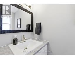 2 - 669 OSGOODE DRIVE - 17